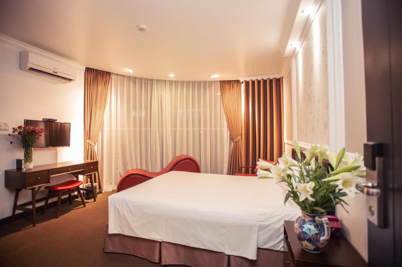 Hotel Dinh Hanoi
