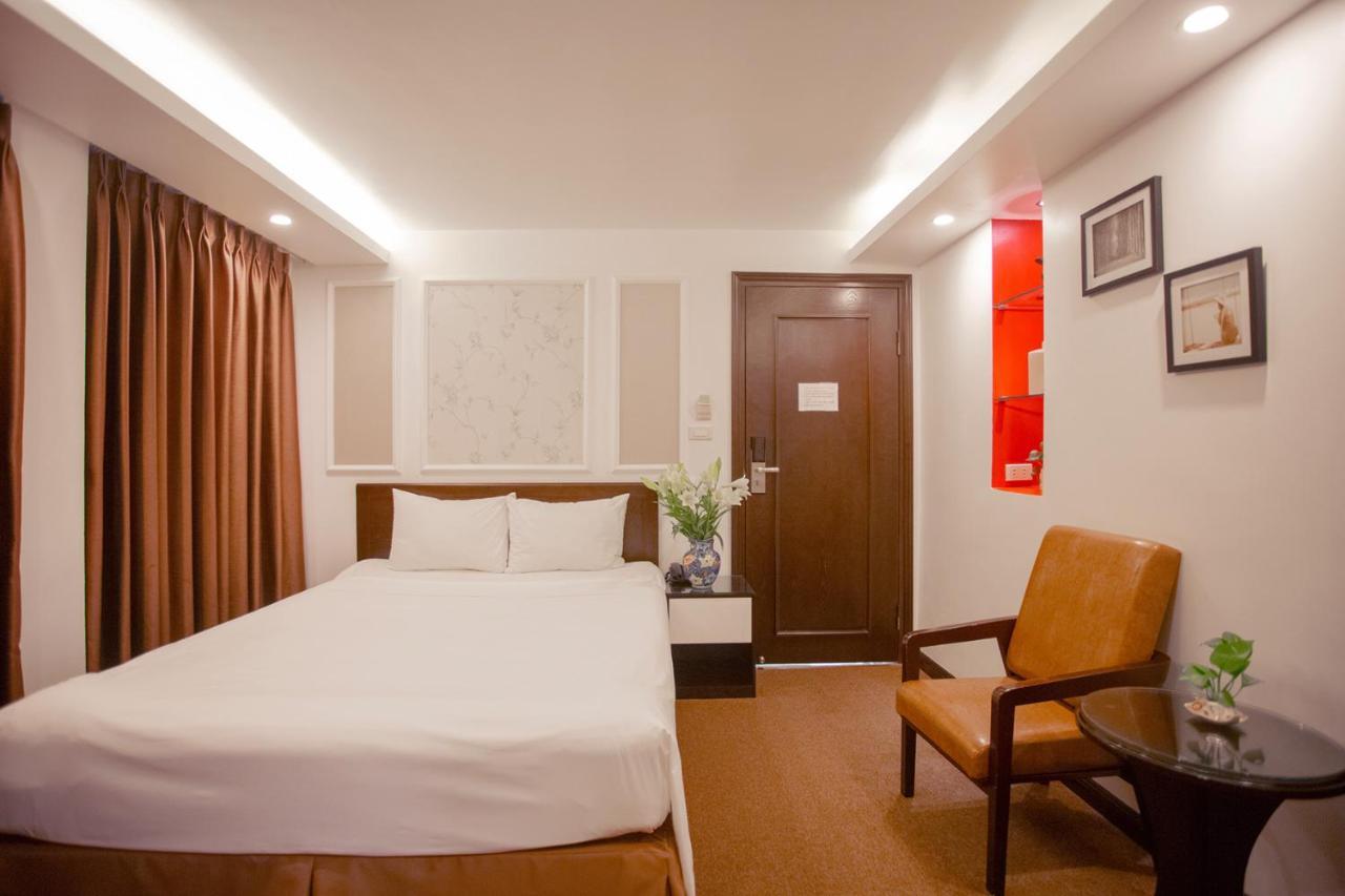 Hotel Dinh Hanoi